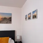 La Cle Des Champs Maison Plain Pied Lumineuse Bien Equipee, Sejour Spacieux, Belle Terrasse Amenagee, Garage, Grand Jardin Clos, Parking, Pres De Bayeux Et Omaha Beach, Chiens Bienvenus Prázdninový dům