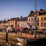 Prázdninový dům La Cle Des Champs Maison Plain Pied Lumineuse Bien Equipee, Sejour Spacieux, Belle Terrasse Amenagee, Garage, Grand Jardin Clos, Parking, Pres De Bayeux Et Omaha Beach, Chiens Bienvenus Tour-en-Bessin