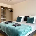 La Cle Des Champs Maison Plain Pied Lumineuse Bien Equipee, Sejour Spacieux, Belle Terrasse Amenagee, Garage, Grand Jardin Clos, Parking, Pres De Bayeux Et Omaha Beach, Chiens Bienvenus * Tour-en-Bessin
