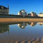 La Cle Des Champs Maison Plain Pied Lumineuse Bien Equipee, Sejour Spacieux, Belle Terrasse Amenagee, Garage, Grand Jardin Clos, Parking, Pres De Bayeux Et Omaha Beach, Chiens Bienvenus *