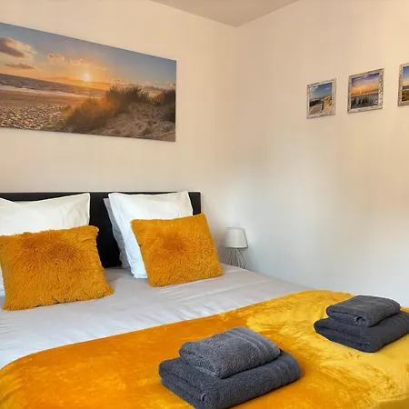 Semesterbostad La Cle Des Champs Maison Plain Pied Lumineuse Bien Equipee, Sejour Spacieux, Belle Terrasse Amenagee, Garage, Grand Jardin Clos, Parking, Pres De Bayeux Et Omaha Beach, Chiens Bienvenus *