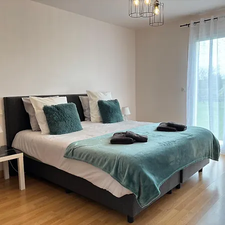 La Cle Des Champs Maison Plain Pied Lumineuse Bien Equipee, Sejour Spacieux, Belle Terrasse Amenagee, Garage, Grand Jardin Clos, Parking, Pres De Bayeux Et Omaha Beach, Chiens Bienvenus * Tour-en-Bessin