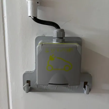 La Cle Des Champs Maison Plain Pied Spacieuse Lumineuse Bien Equipee, 3 Spacieuse, Belle Terrasse Amenagee, Garage, Grand Jardin Clos, Parking, Pres De Bayeux Et Omaha Beach, Chiens Bienvenus Holiday home *