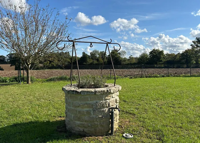 La Cle Des Champs Maison Plain Pied Lumineuse Bien Equipee, Sejour Spacieux, Belle Terrasse Amenagee, Garage, Grand Jardin Clos, Parking, Pres De Bayeux Et Omaha Beach, Chiens Bienvenus Tour-en-Bessin