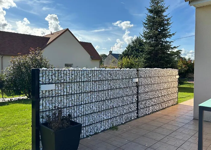 Casa vacanze La Clé Des Champs Maison Plain Pied Spacieuse Lumineuse Bien équipée, 3 Spacieuse, Belle Terrasse Aménagée, Garage, Grand Jardin Clos, Parking, Près De Bayeux Et Omaha Beach, Chiens Bienvenus Tour-en-Bessin