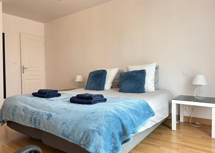 Σπίτι διακοπών La Cle Des Champs Maison Plain Pied Lumineuse Bien Equipee, Sejour Spacieux, Belle Terrasse Amenagee, Garage, Grand Jardin Clos, Parking, Pres De Bayeux Et Omaha Beach, Chiens Bienvenus Tour-en-Bessin