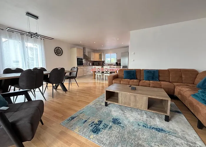 La Cle Des Champs Maison Plain Pied Lumineuse Bien Equipee, Sejour Spacieux, Belle Terrasse Amenagee, Garage, Grand Jardin Clos, Parking, Pres De Bayeux Et Omaha Beach, Chiens Bienvenus