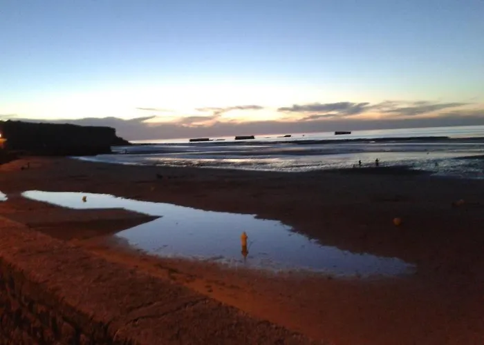 La Cle Des Champs Maison Plain Pied Lumineuse Bien Equipee, Sejour Spacieux, Belle Terrasse Amenagee, Garage, Grand Jardin Clos, Parking, Pres De Bayeux Et Omaha Beach, Chiens Bienvenus Tour-en-Bessin