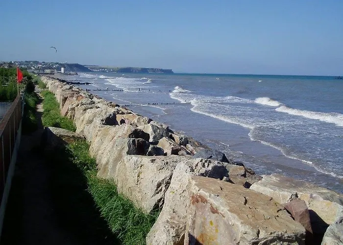 La Cle Des Champs Maison Plain Pied Lumineuse Bien Equipee, Sejour Spacieux, Belle Terrasse Amenagee, Garage, Grand Jardin Clos, Parking, Pres De Bayeux Et Omaha Beach, Chiens Bienvenus *